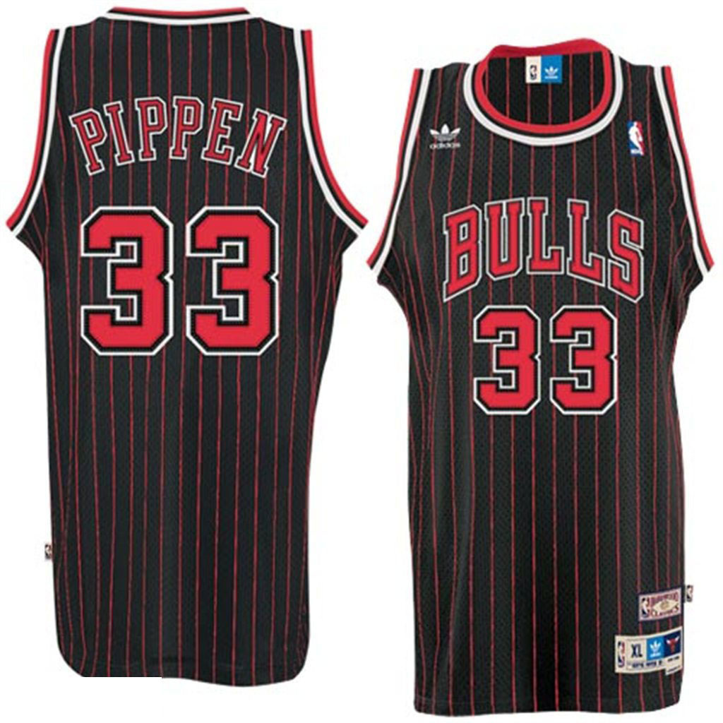 Chicago Bulls #33 Scottie Pippen Throwback Swingman Jersey   Black