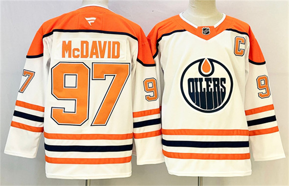 Men's Edmonton Oilers 97 Connor McDavid White Orange 2024 25 With C Patch Heritage Classic Primegreen Stitched Jersey