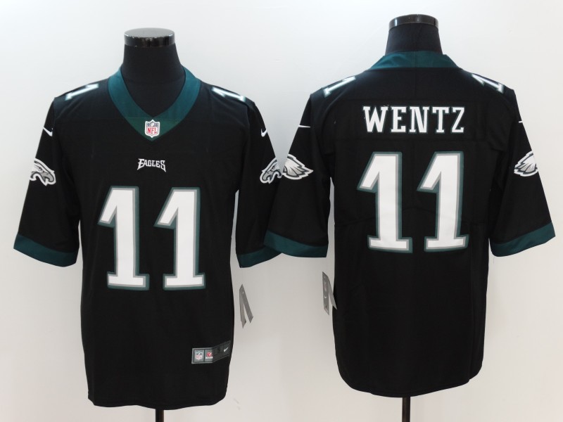 Men's  Philadelphia Eagles #11 Carson Wentz Black 2017 Vapor Untouchable Limited Stitched Jersey